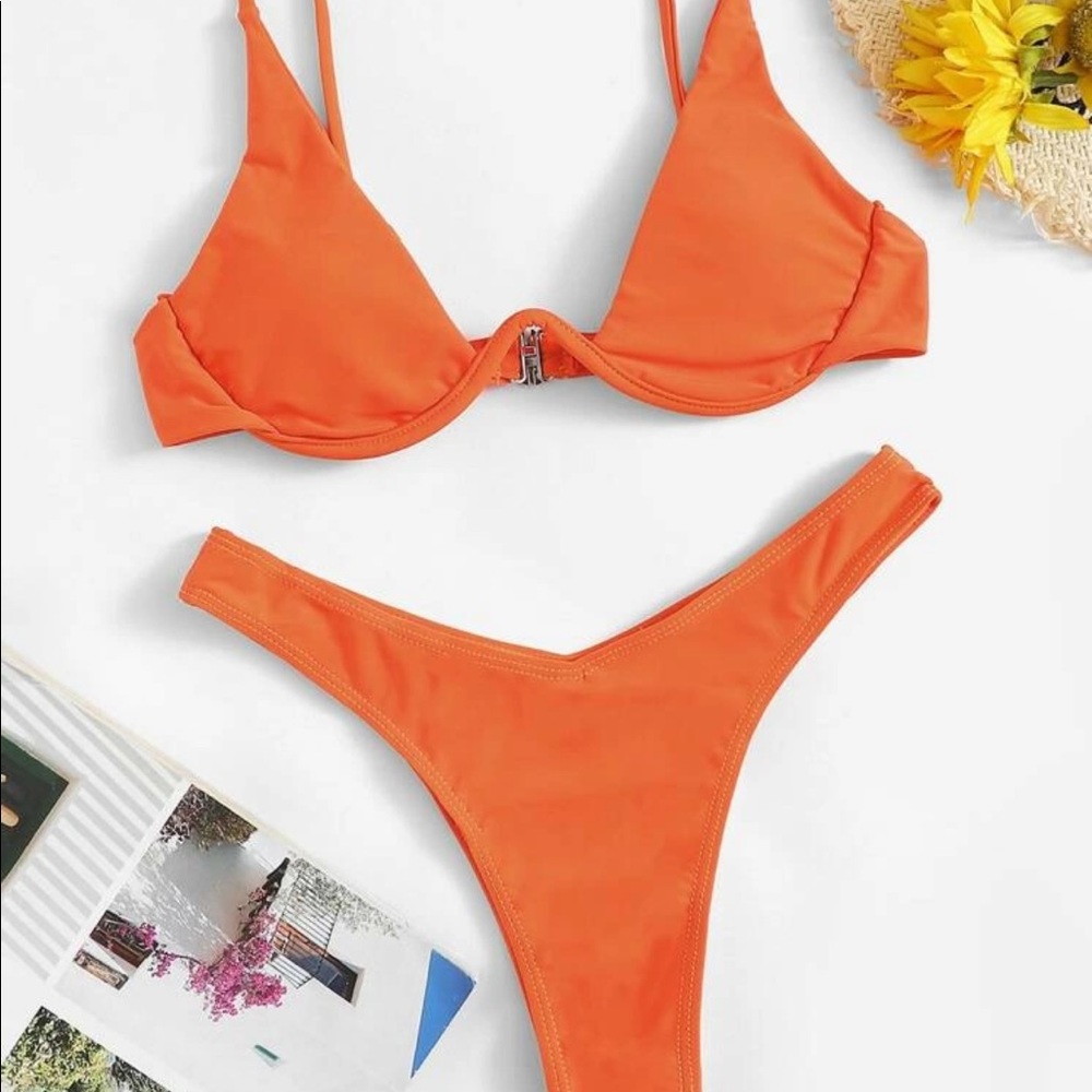 Underwire top bikini orange set